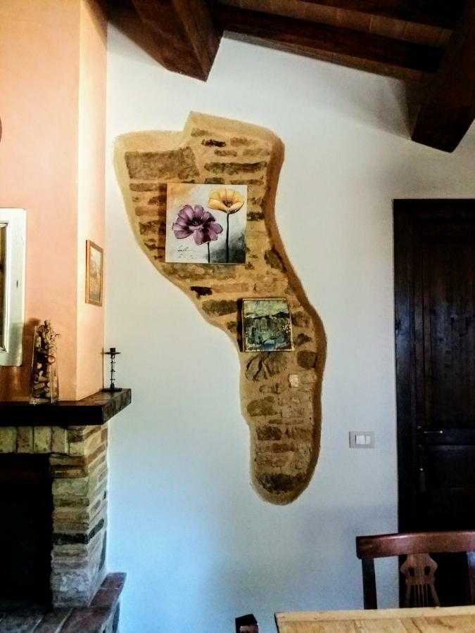 Il Casale Di Fiore Cannara Eksteriør billede