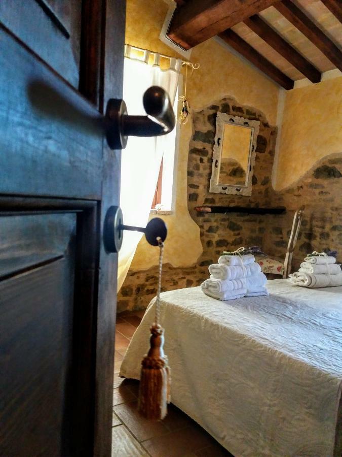 Il Casale Di Fiore Cannara Eksteriør billede