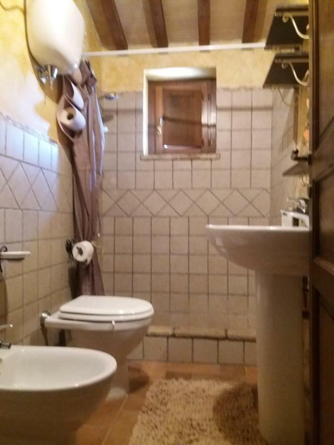 Il Casale Di Fiore Cannara Eksteriør billede